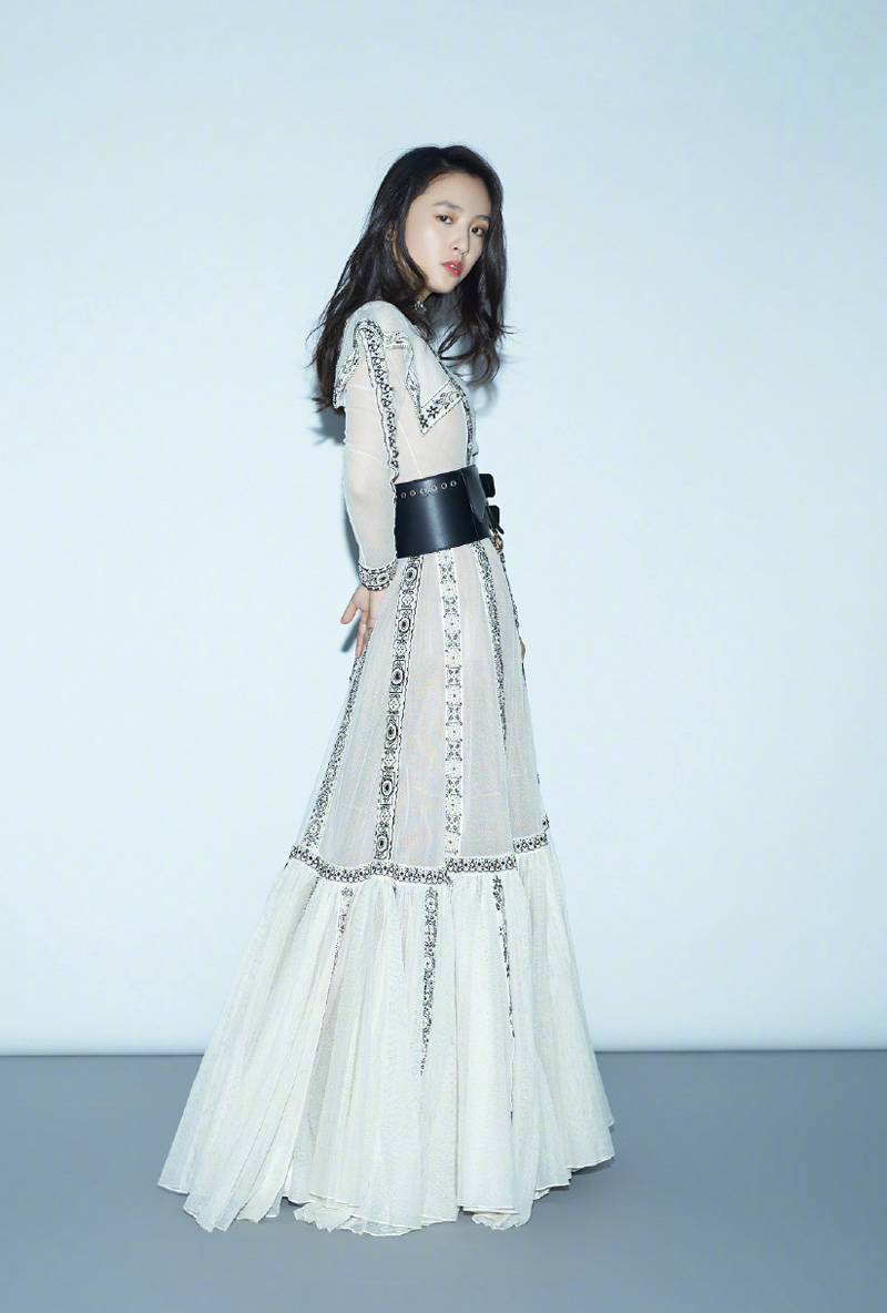 中国大陆湖北90后女演员《择天记》吴倩落落口味图片图片