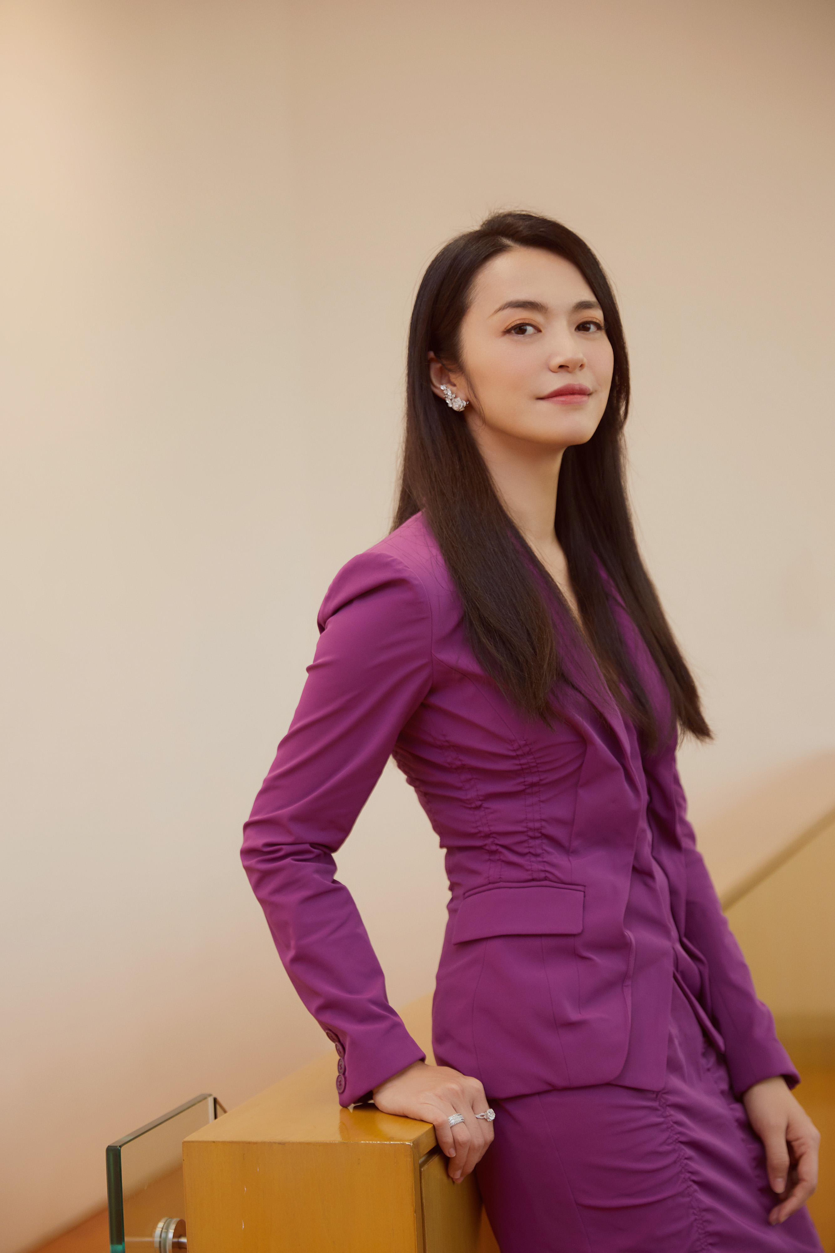 姚晨紫色礼裙优雅活动图片图片