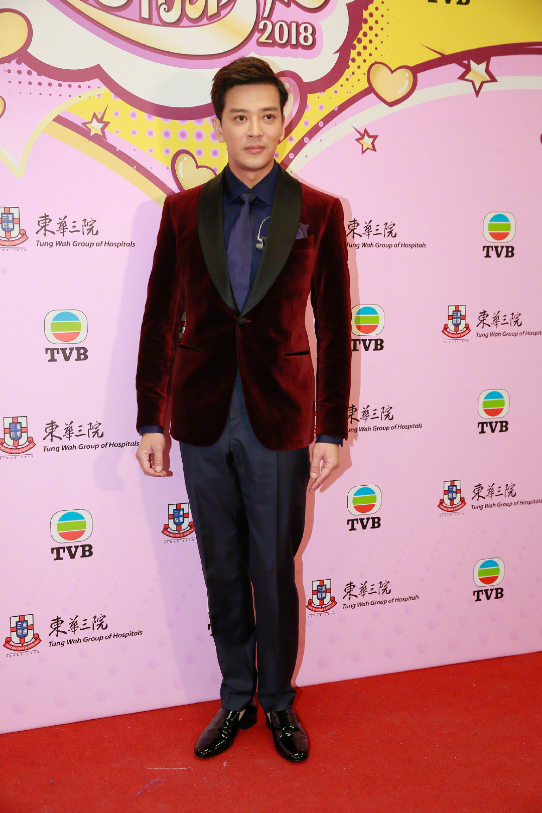 中国内地男演员陈晓秋冬儒雅写真贵族范儿十足图片