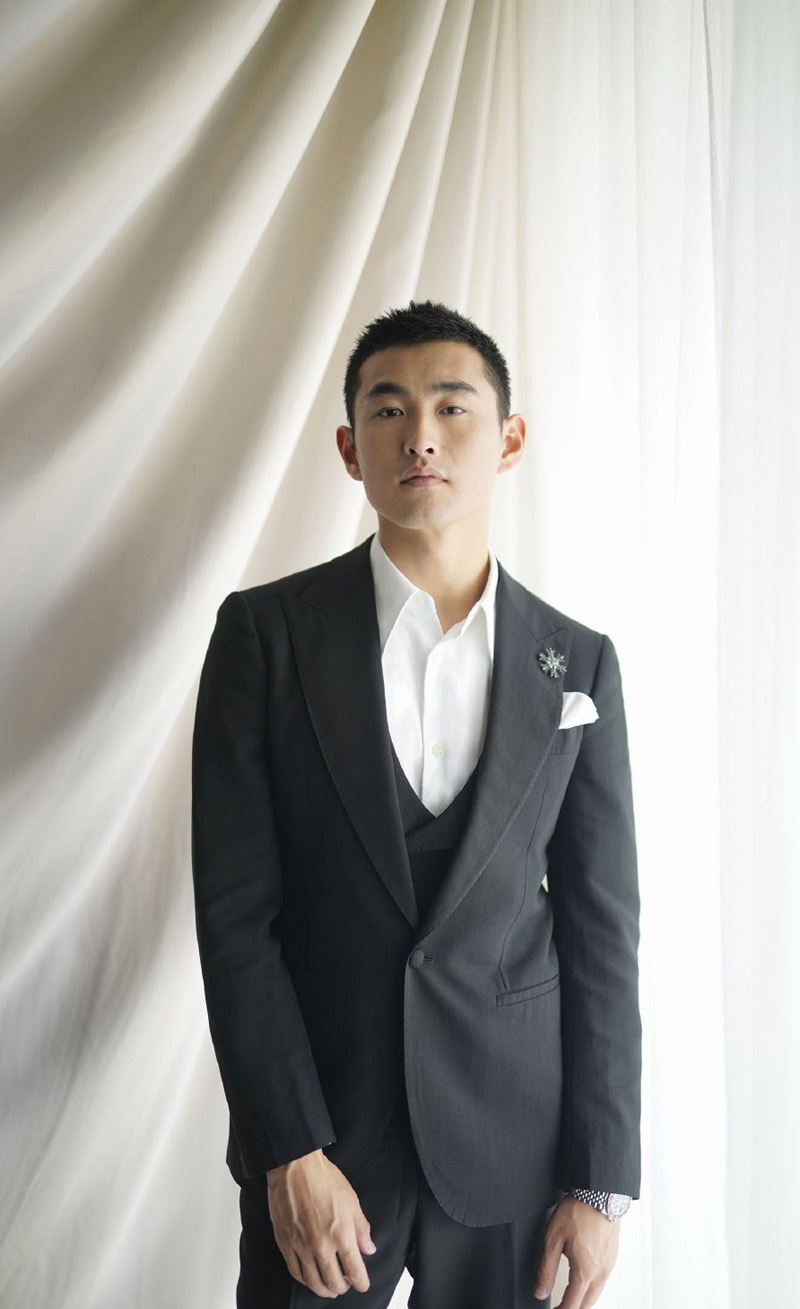 中国内地辽宁鞍山男演员王彦霖帅气手机壁纸图片图片
