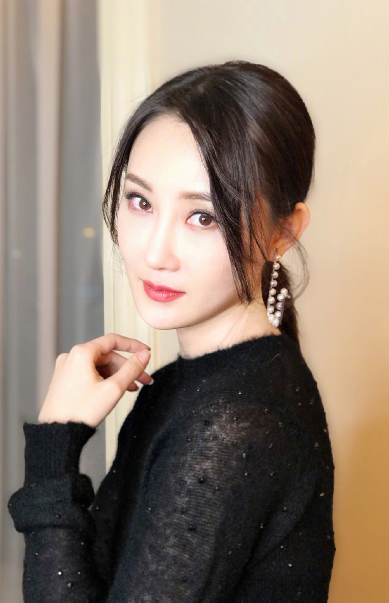 中国内地辽宁省大连女演员林鹏性感妩媚活动写真图片图片 中国内地辽宁省大连女演员林鹏性感妩媚活动写真图片图片