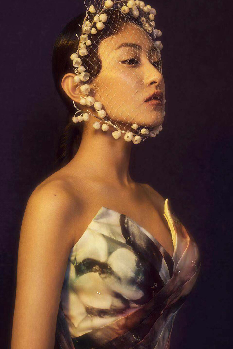 高清上海美女朱圣祎妩媚复古时尚写真大片图片