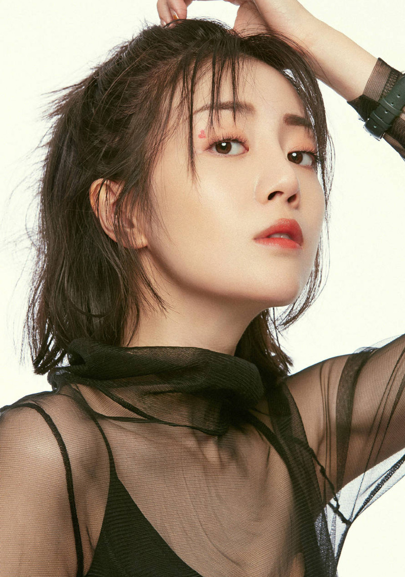 高清北京美女李溪芮唯美杂志大片写真图片图片