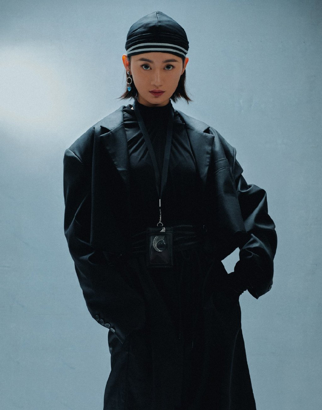 中国内地上海市长宁影视女演员郭晓婷性感时尚光影写真图片图片
