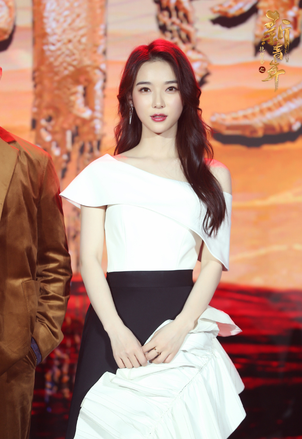 高清四川性感美女宁心青春校园写真图片图片