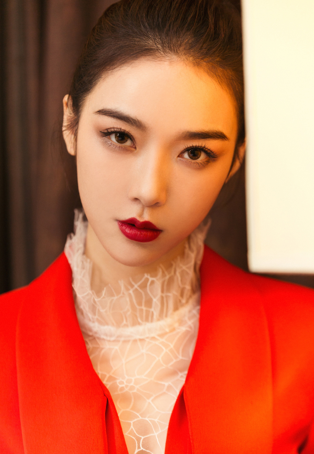高清四川性感美女宁心《艳势番之新青年》发布会图片图片