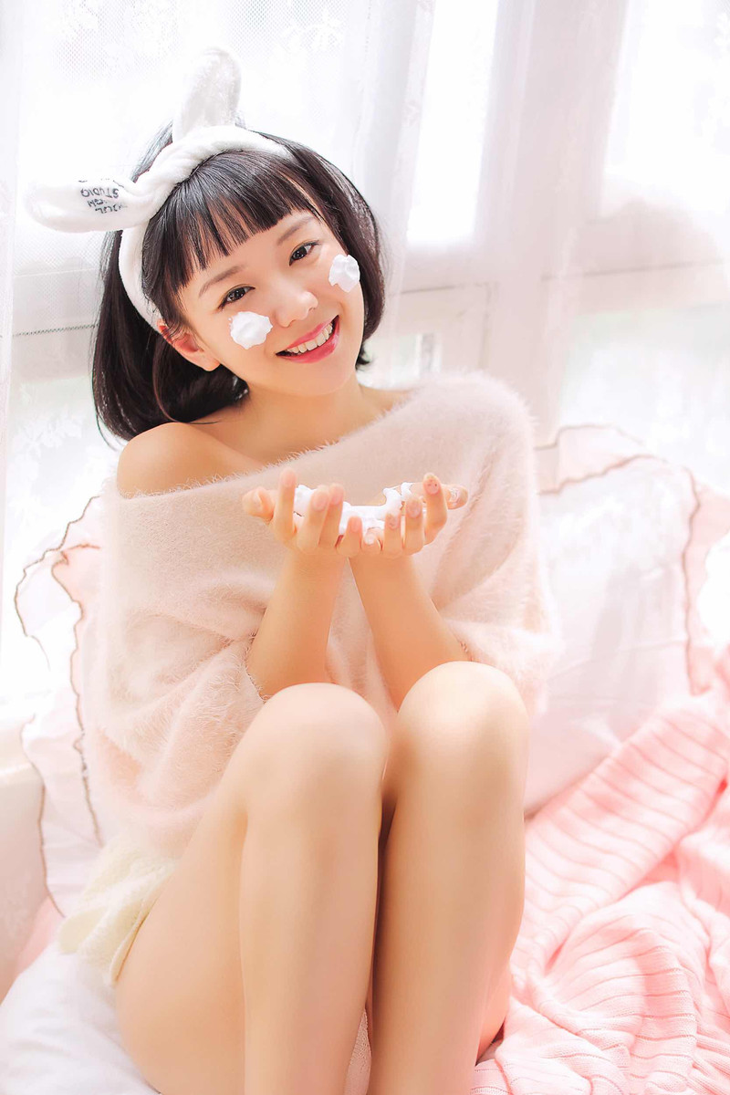 娃娃脸美女图片
