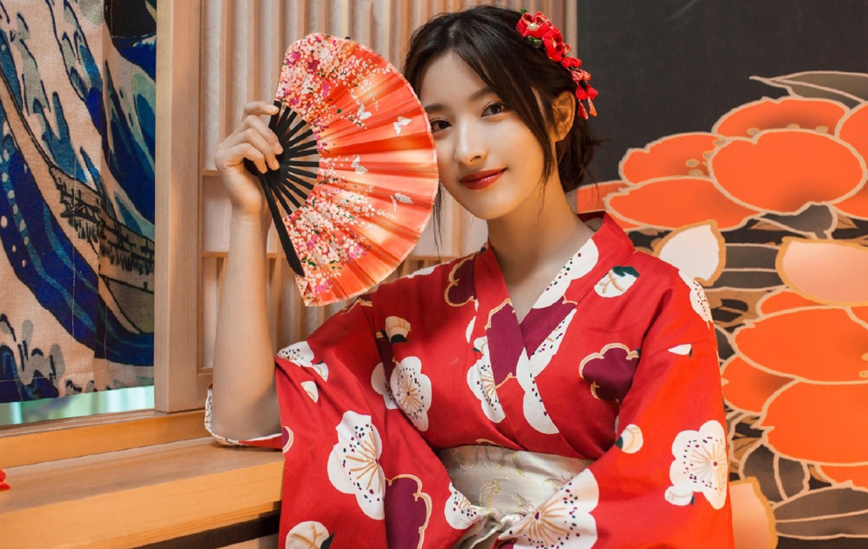 李梦图片