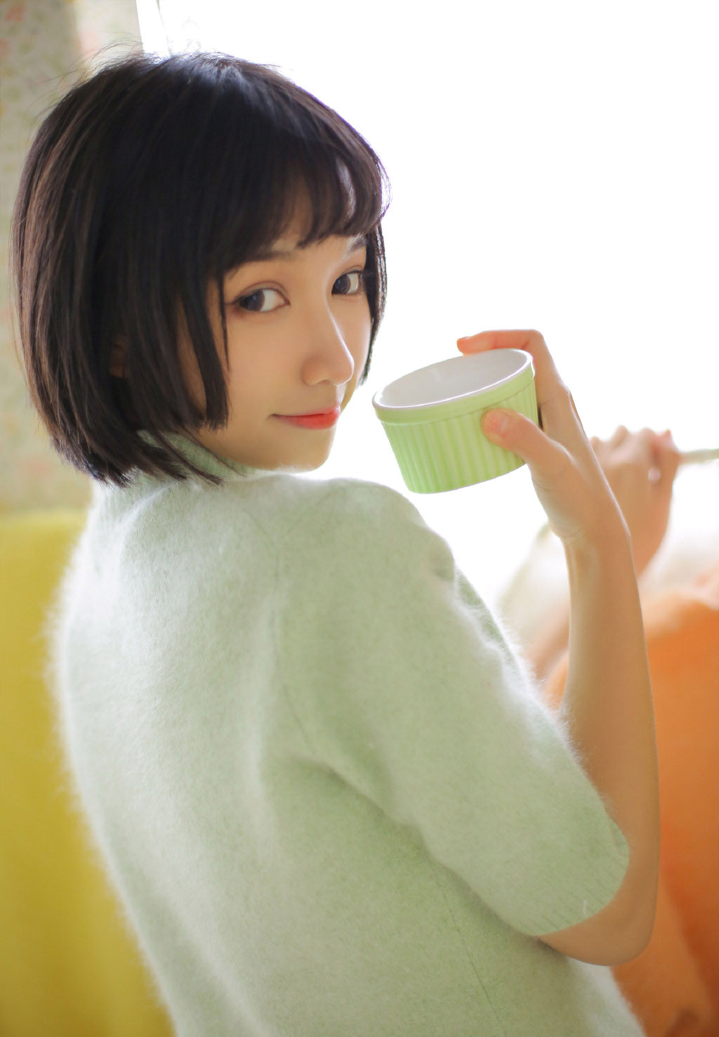 中国江苏南京，歌手、演员曾艳芬参加黄婷婷生日会图片曾艳芬图片图片