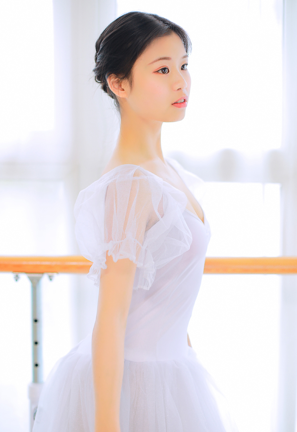 金晨图片 金晨优雅舞蹈写真图片图片