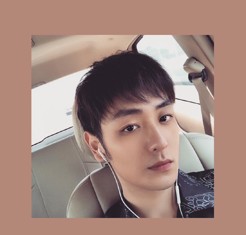 高清河南男星向昊文艺运动风帅气写真图片图片