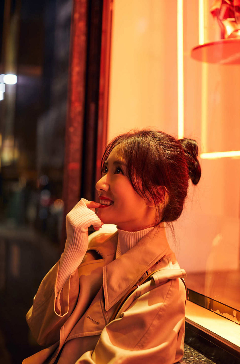 李念性感撩人时尚写真图片图片