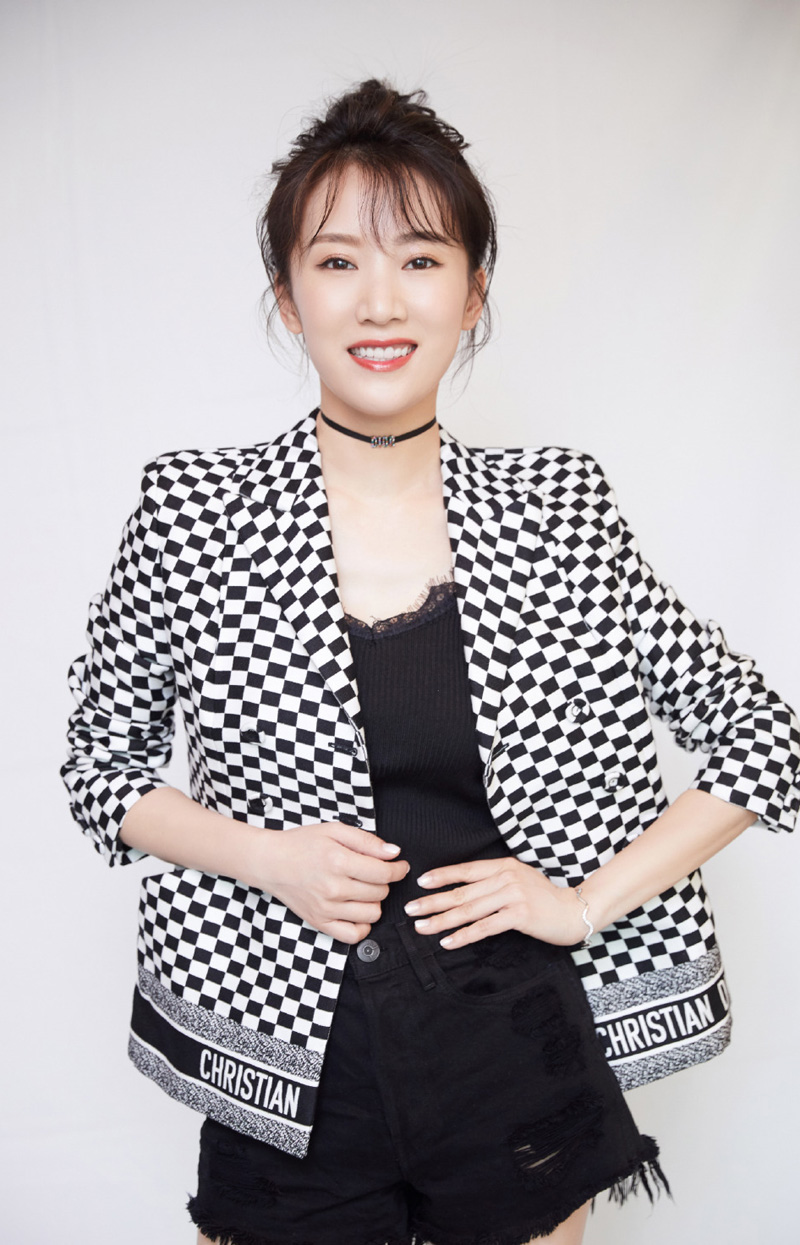 李念图片   李念率性干练写真图片图片