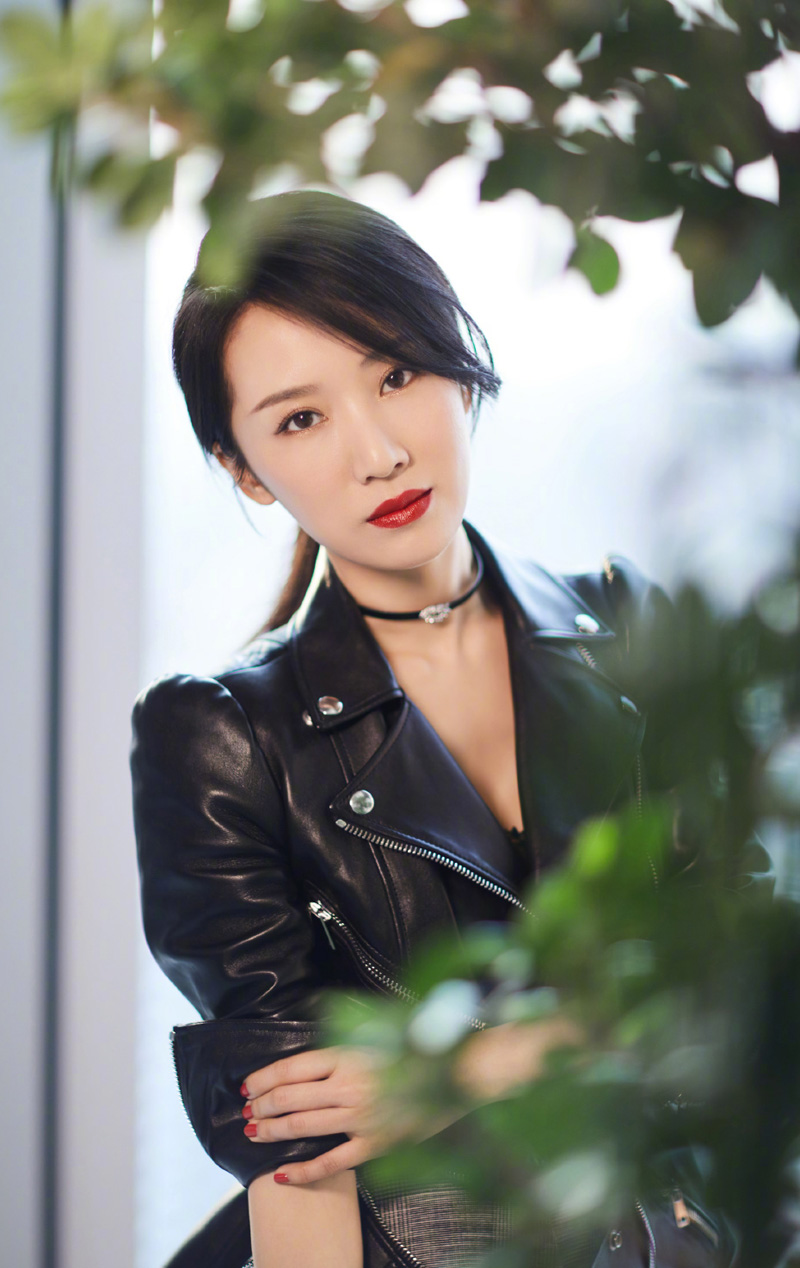 李念性感时尚写真图片图片