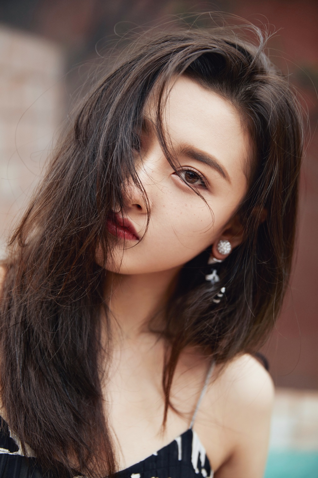 中国北京当代95后女演员宋祖儿民族风高清桌面壁纸图片 中国北京当代95后女演员宋祖儿民族风高清桌面壁纸图片