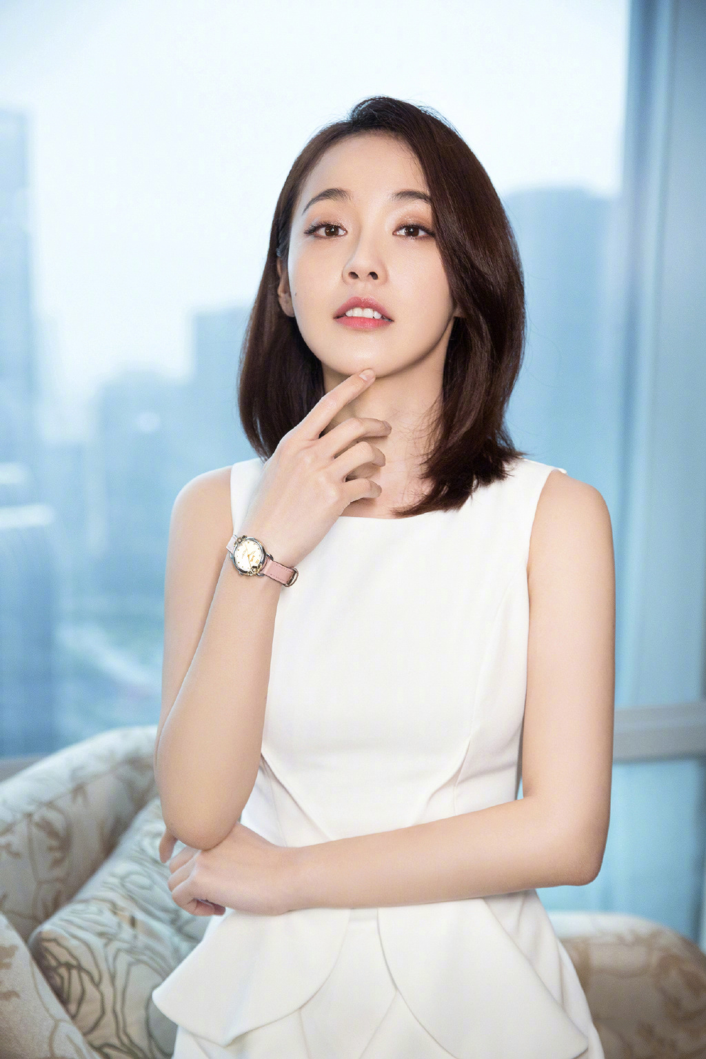 高清吉林省辽源女明星张佳宁百变时尚高清桌面壁纸图片 高清吉林省辽源女明星张佳宁百变时尚高清桌面壁纸图片
