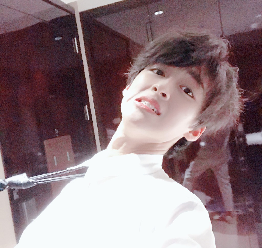 高清内地男星何洛洛塑料大片写真图片图片