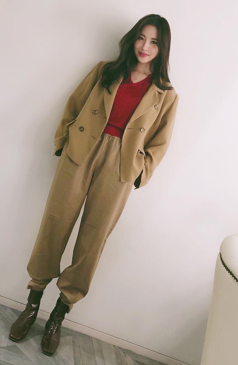 李宣美图片
