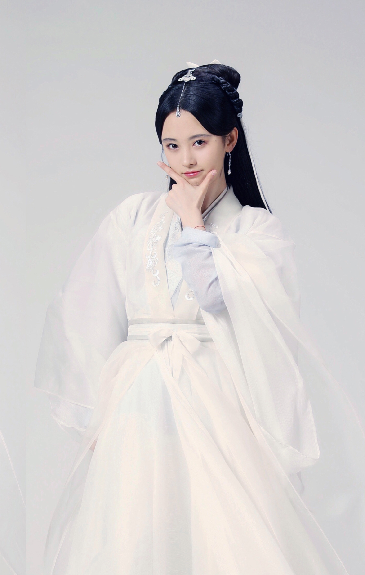 鞠婧祎图片