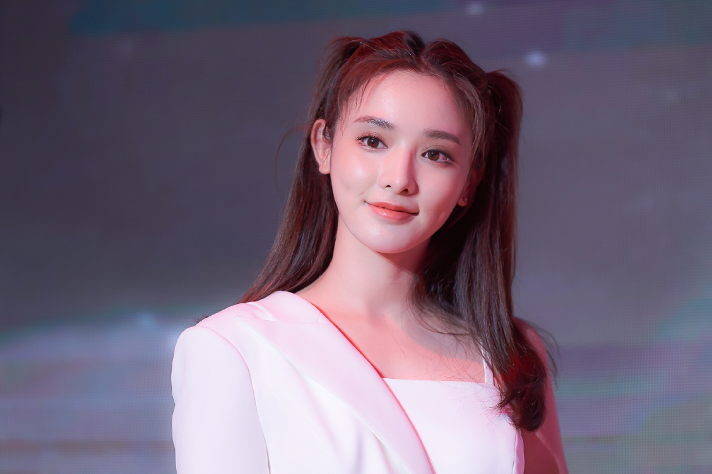 彭小苒图片
