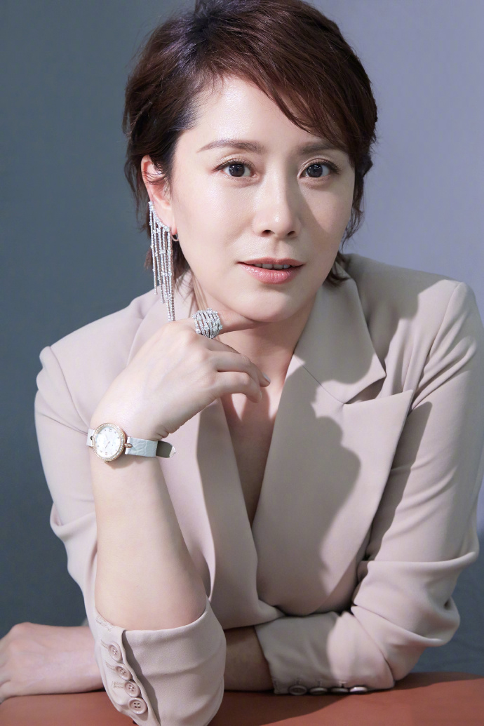 高清中国南京女演员海清清新美艳变身精灵唯美时尚写真图片 高清中国南京女演员海清清新美艳变身精灵唯美时尚写真图片