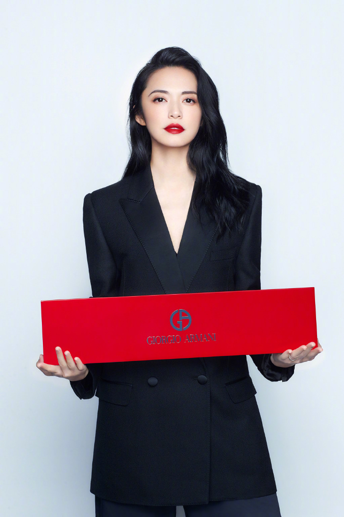 姚晨成熟干练新剧发布会写真图片图片