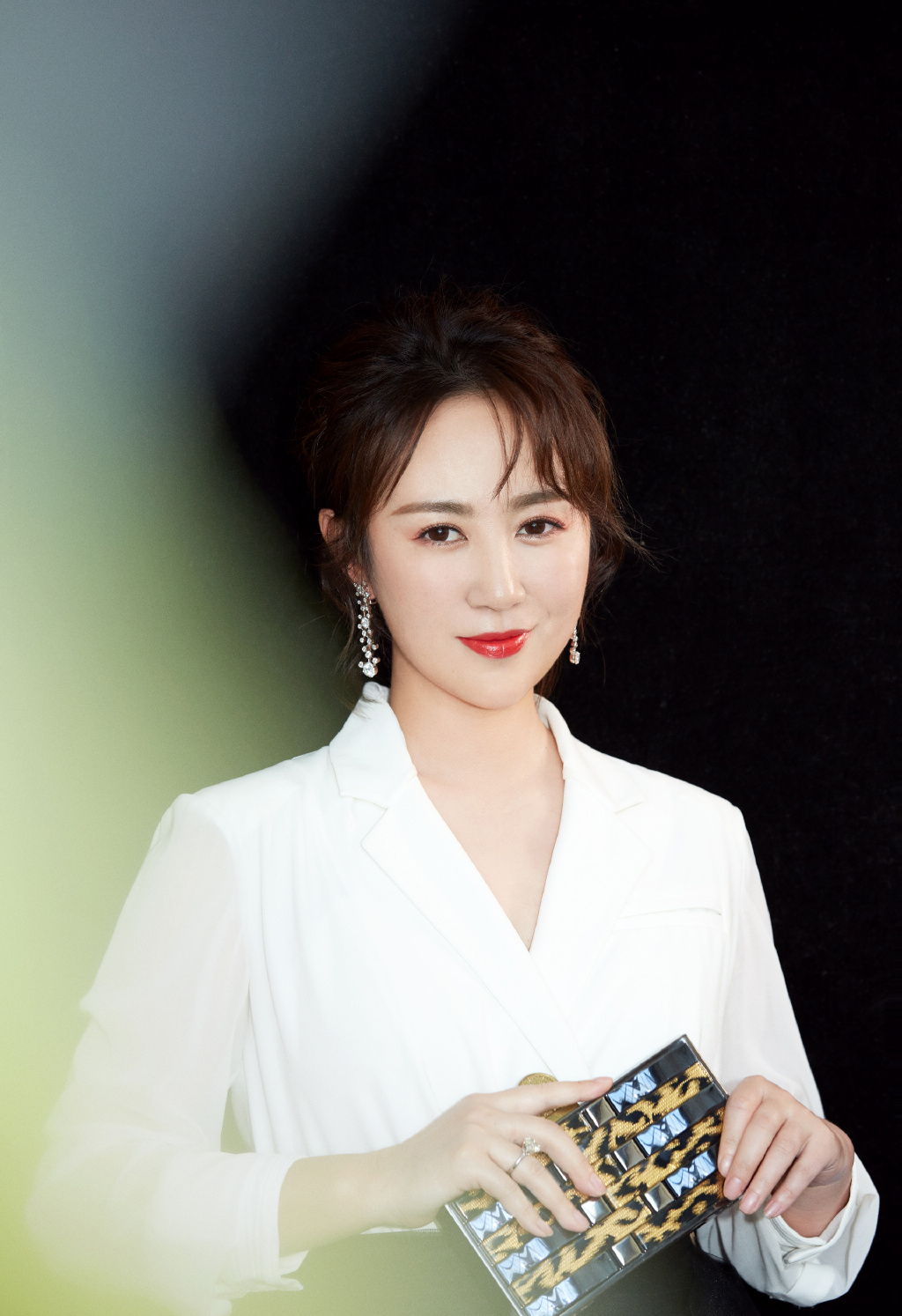 高清辽宁省丹东市宽甸满族自治美女马丽红色高叉长裙性感写真图片图片