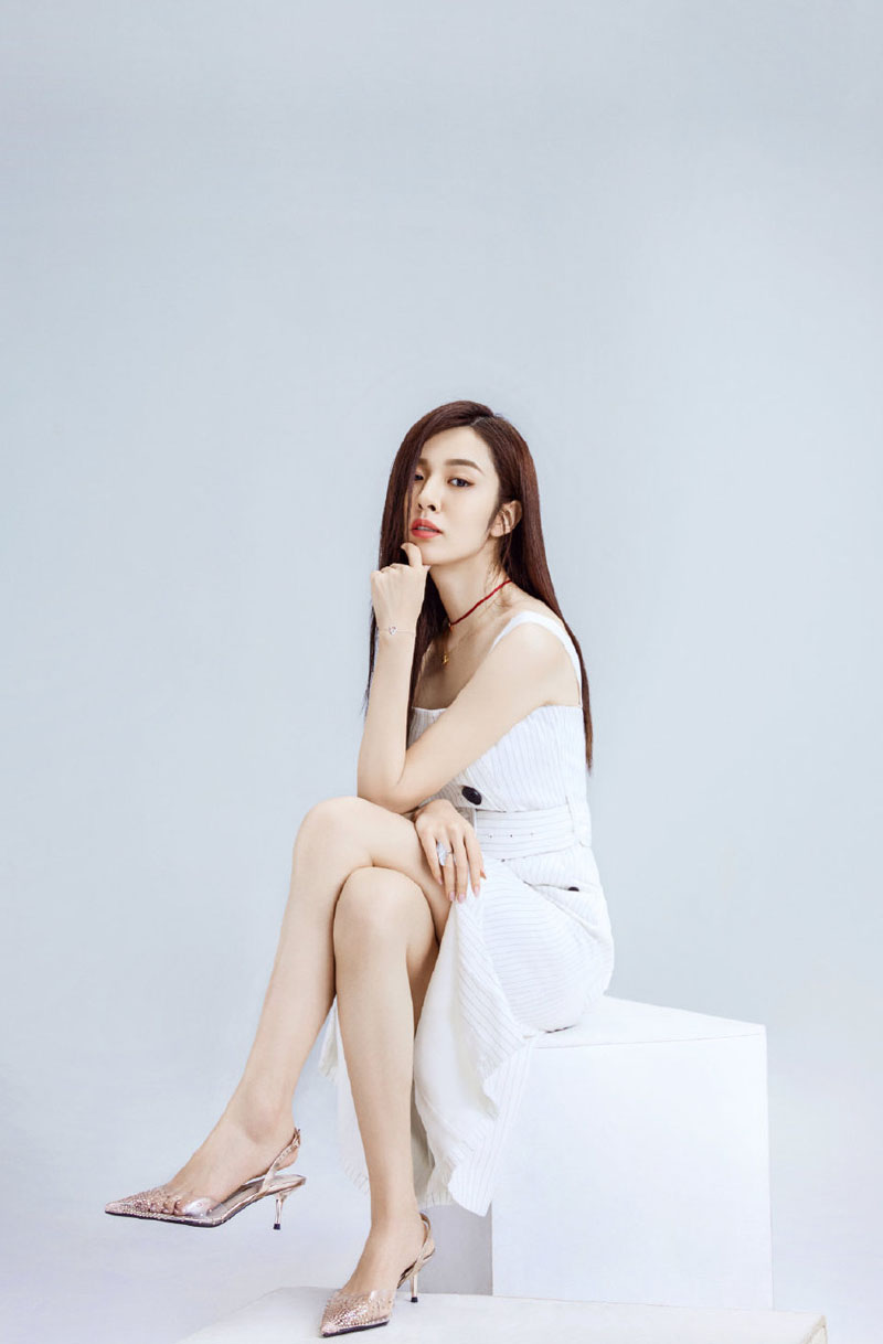 中国内地山东省青岛女演员王晓晨唯美优雅迷人写真图片图片