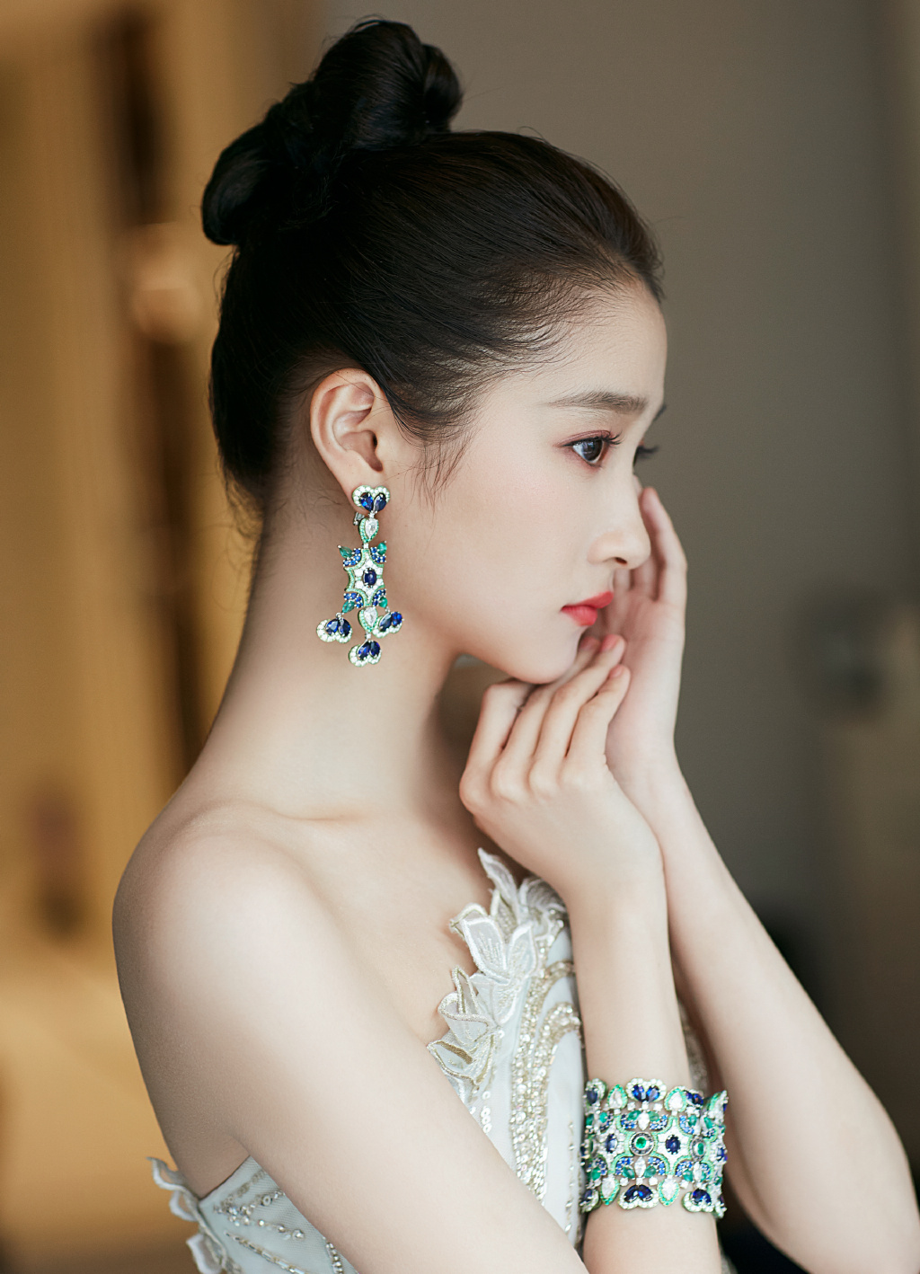 关晓彤图片