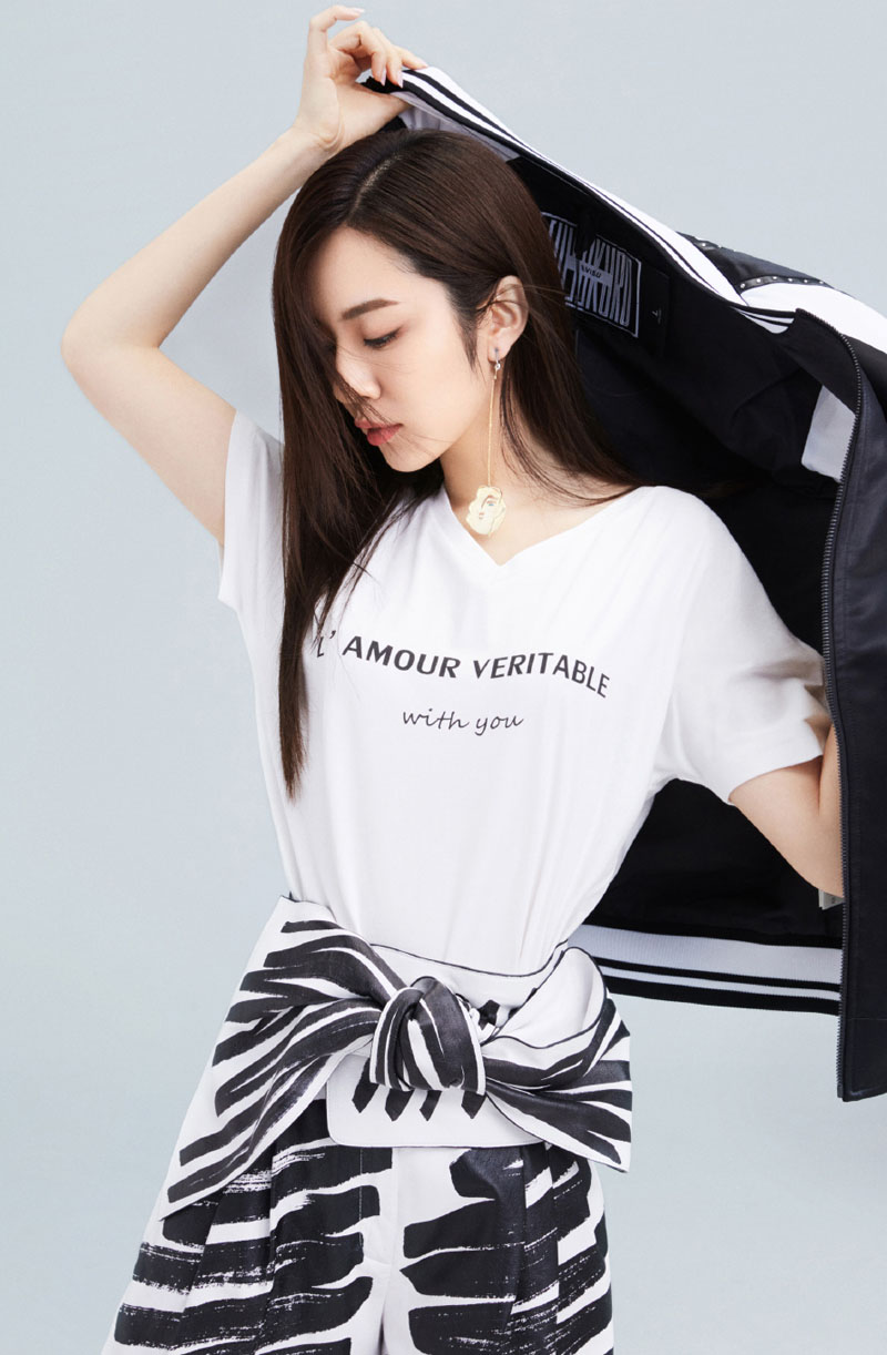 中国内地山东省青岛女演员王晓晨唯美优雅迷人写真图片图片