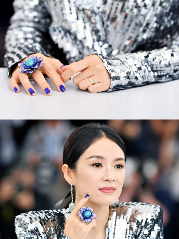 章子怡粉色连衣裙甜美写真图片图片