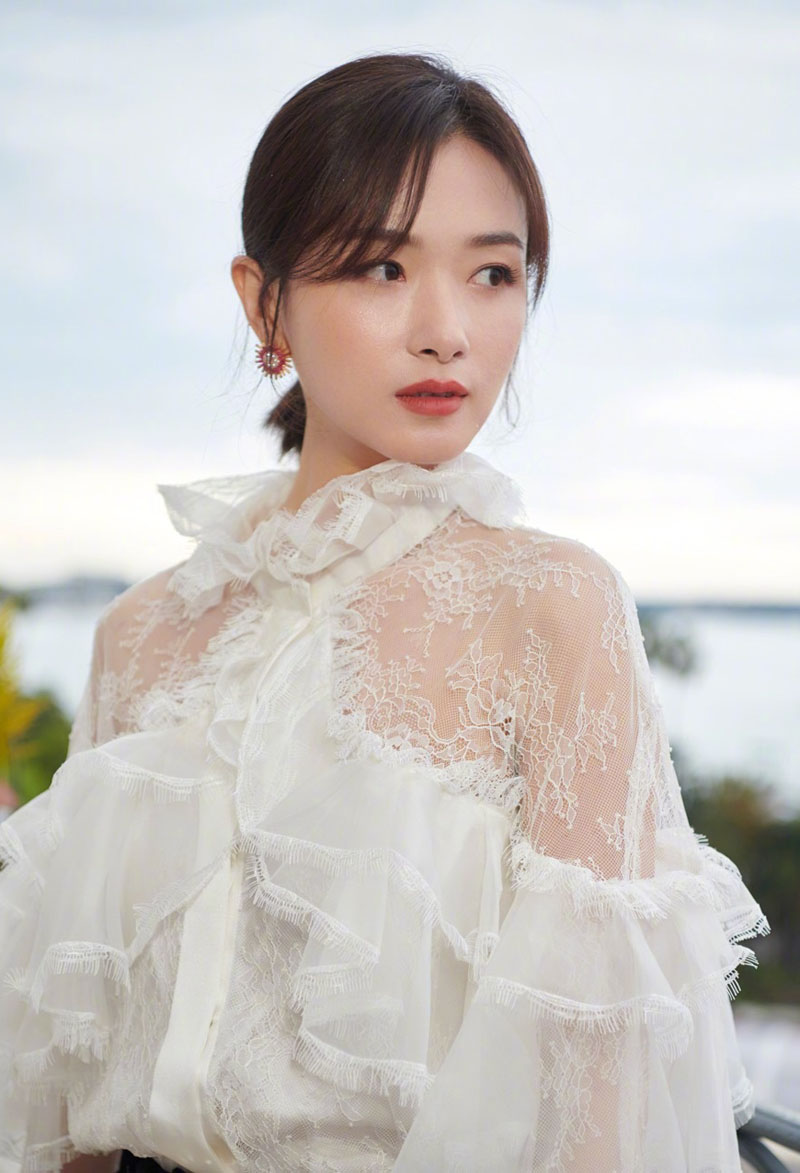 万茜图片 万茜深秋时尚街拍写真图片图片