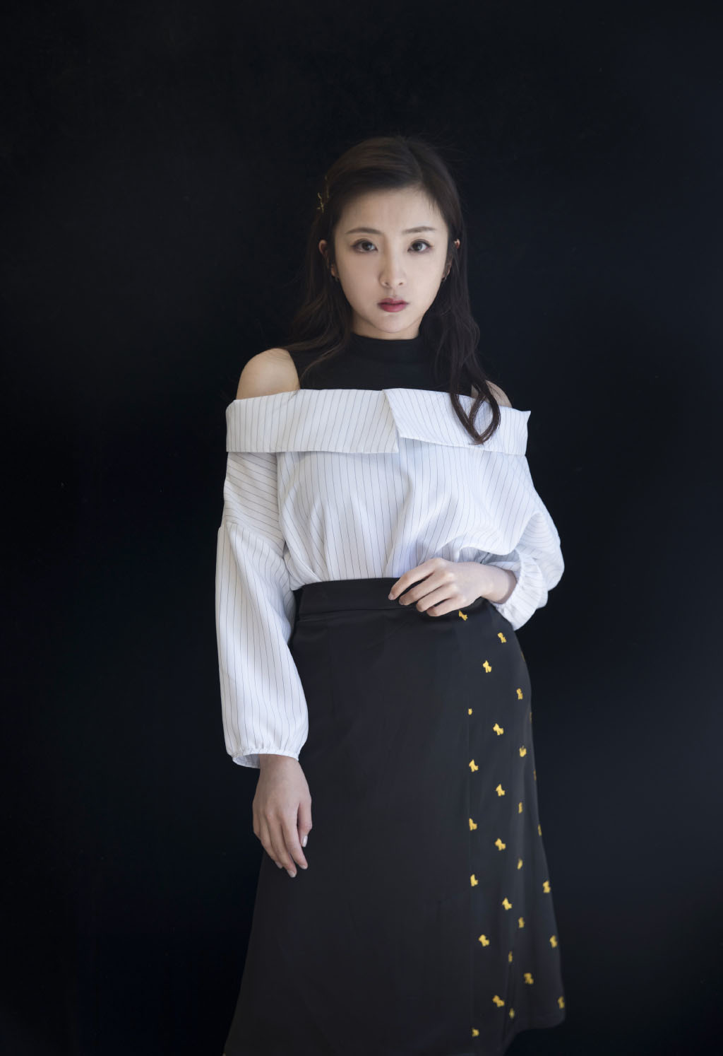 厉蔺菲元气性感活动照图片图片
