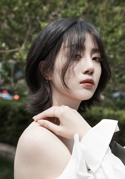 高清北京美女李溪芮时尚甜美街拍图片图片