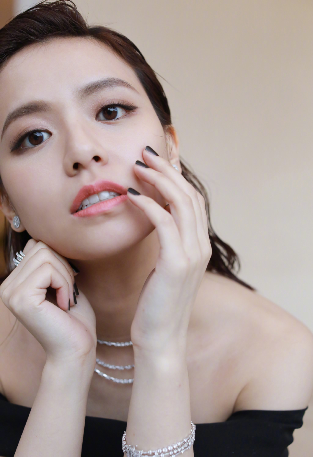 中国台湾女演员宋芸桦性感写真高清图片图片