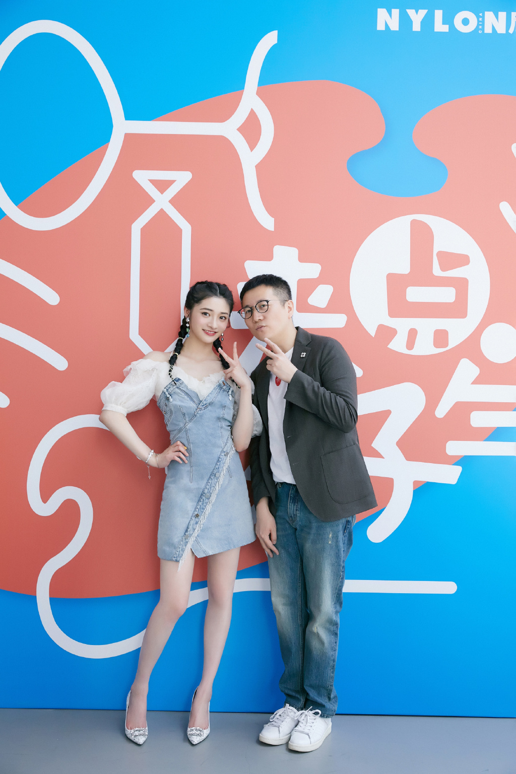 高清上海奉贤美女周洁写真图片图片