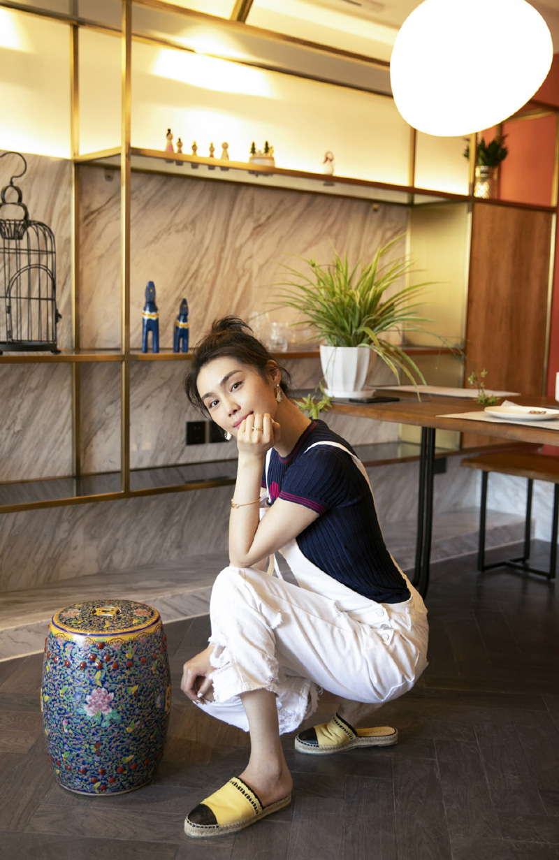 高清中国山东济南影视女演员韩丹彤甜美元气写真图片图片