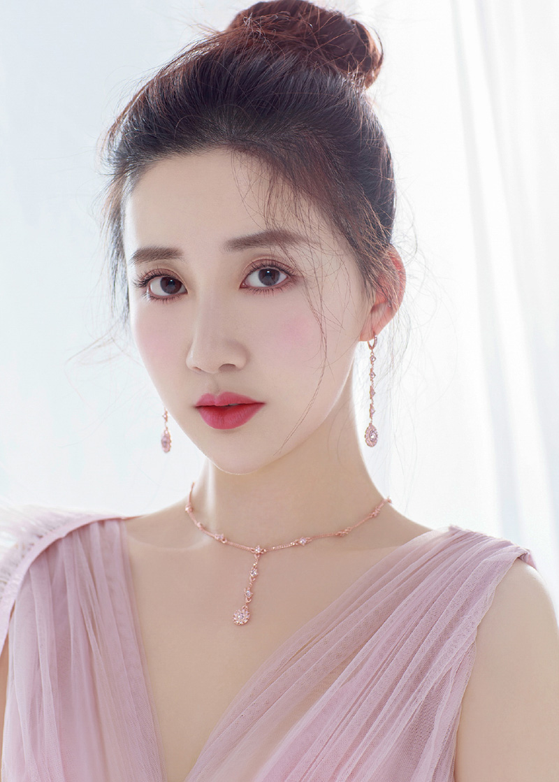 中国内地上海女演员陈欣予电视剧《幻城》海报剧照图片图片