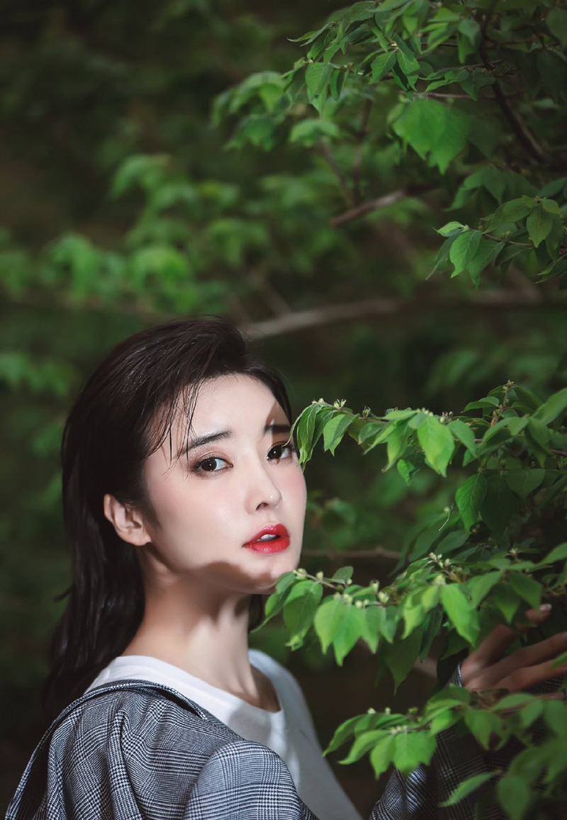 张璇图片