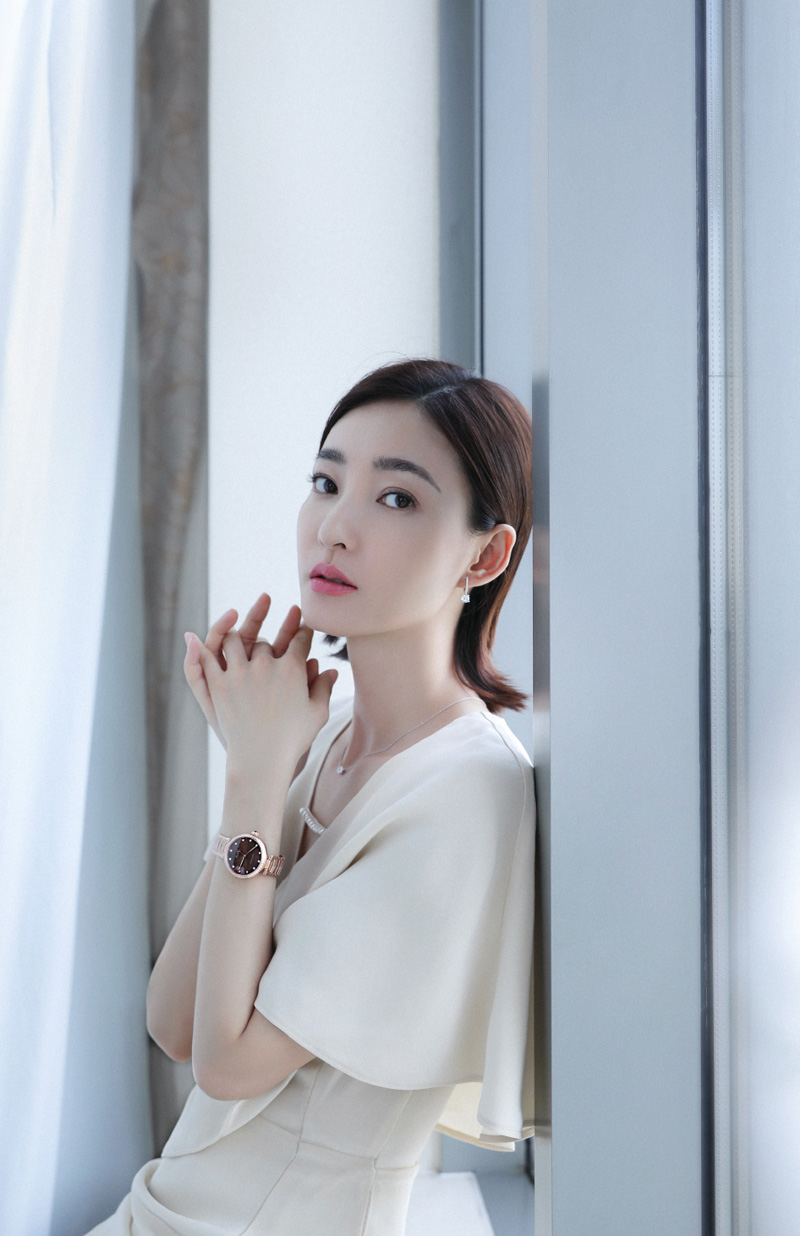 王丽坤优雅迷人活动写真图片图片