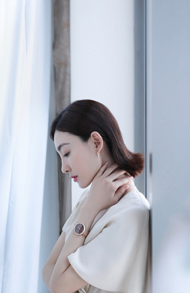 王丽坤优雅迷人活动写真图片图片