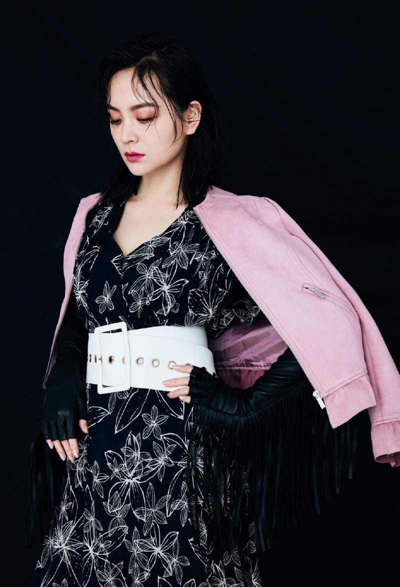 胡冰卿冰蓝系活泼明朗写真图片图片