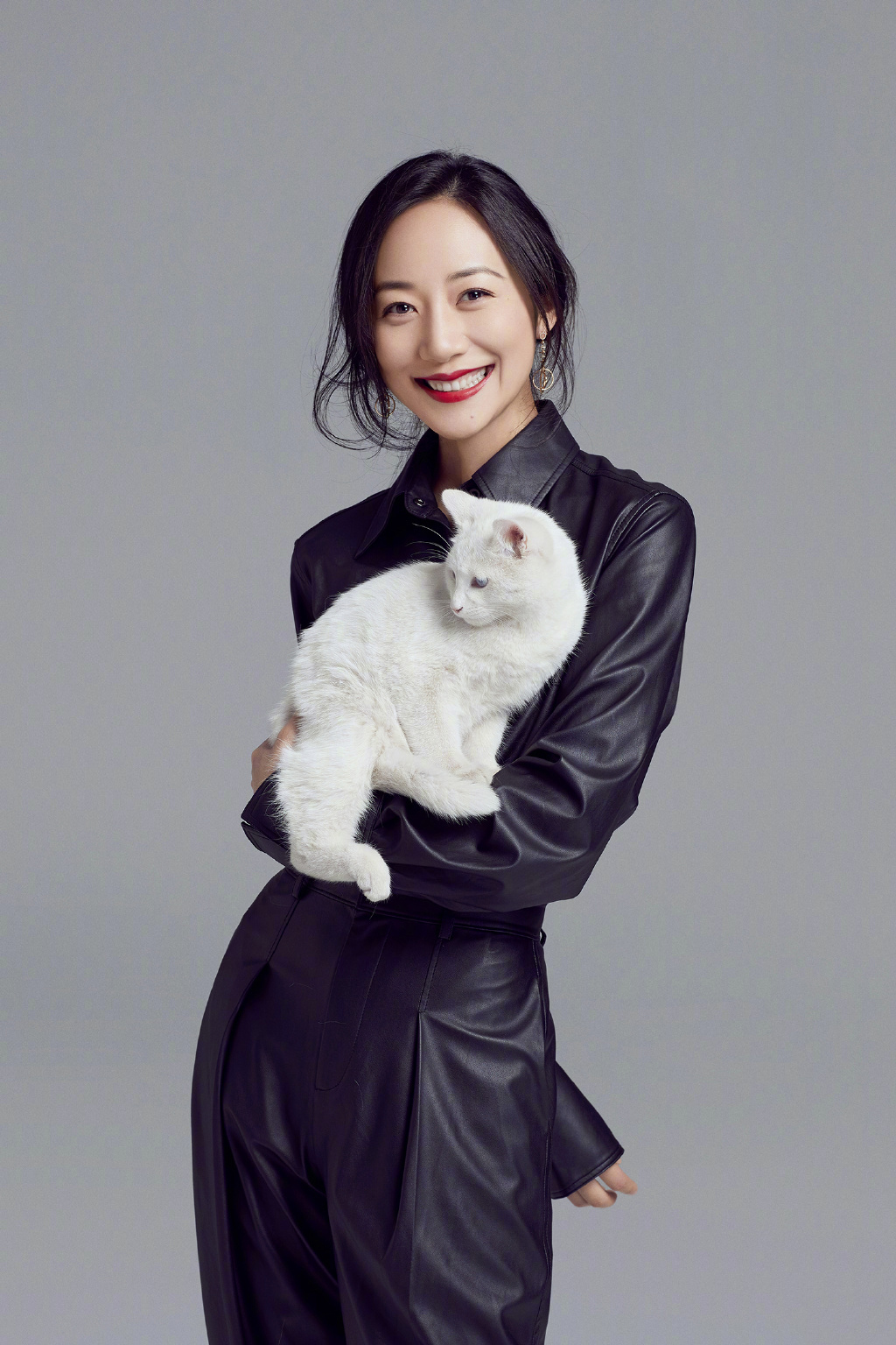 中国大陆江苏省苏州知名女演员韩雪高贵优雅活动写真图片图片