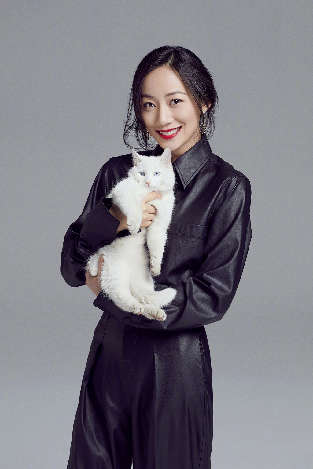 中国大陆江苏省苏州知名女演员韩雪高贵优雅活动写真图片图片