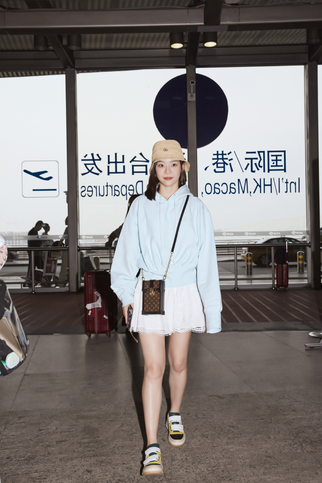 高清中国内地影视湖北省襄阳女演员袁姗姗羽毛裙唯美写真桌面壁纸图片 高清中国内地影视湖北省襄阳女演员袁姗姗羽毛裙唯美写真桌面壁纸图片