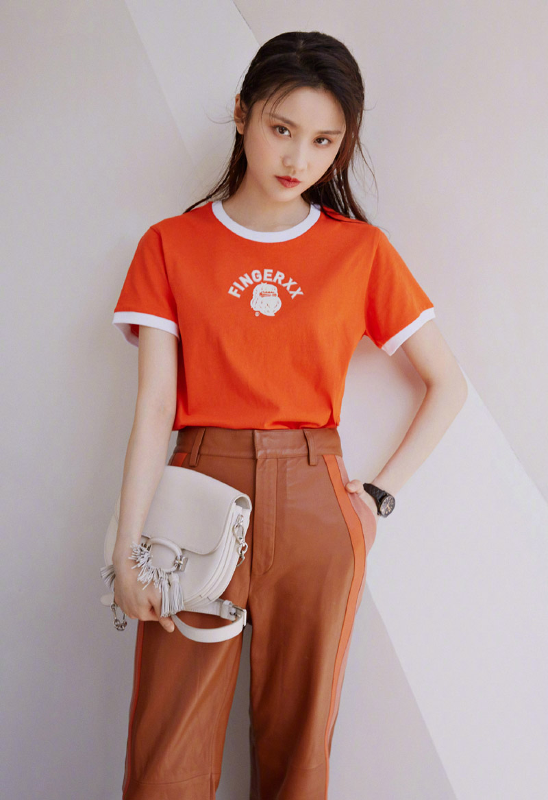 中国内地女演员谋女郎张慧雯如梦如幻唯美写真图片图片