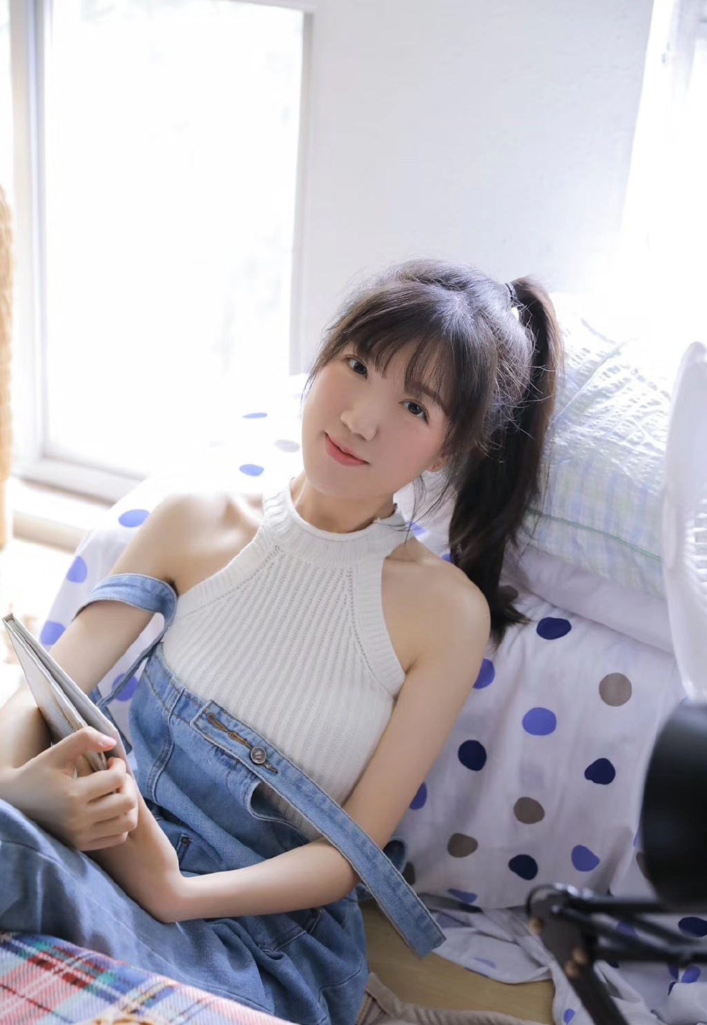 中国内地江苏省南京影视女演员宣璐清新迷人写真桌面壁纸图片 中国内地江苏省南京影视女演员宣璐清新迷人写真桌面壁纸图片