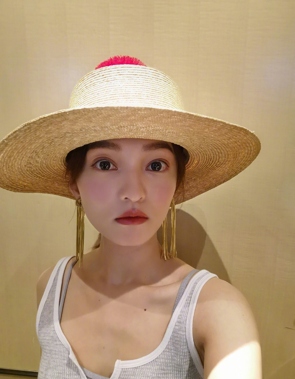 张韶涵《歌手》第二季高清图片桌面壁纸图片 张韶涵《歌手》第二季高清图片桌面壁纸图片