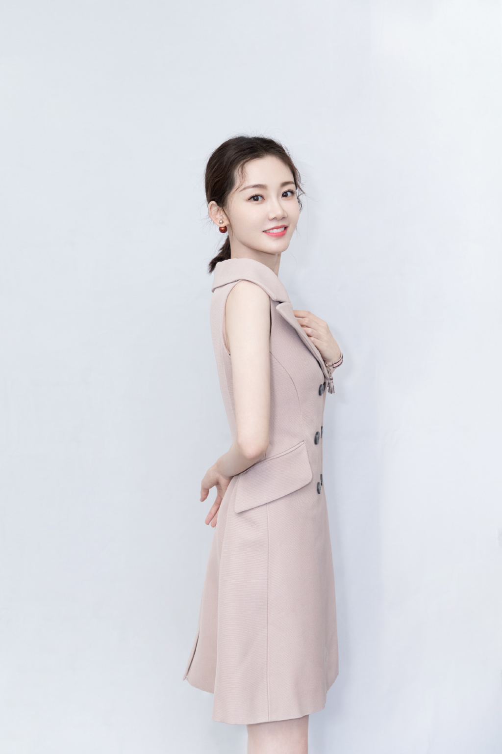 女星苗苗图片