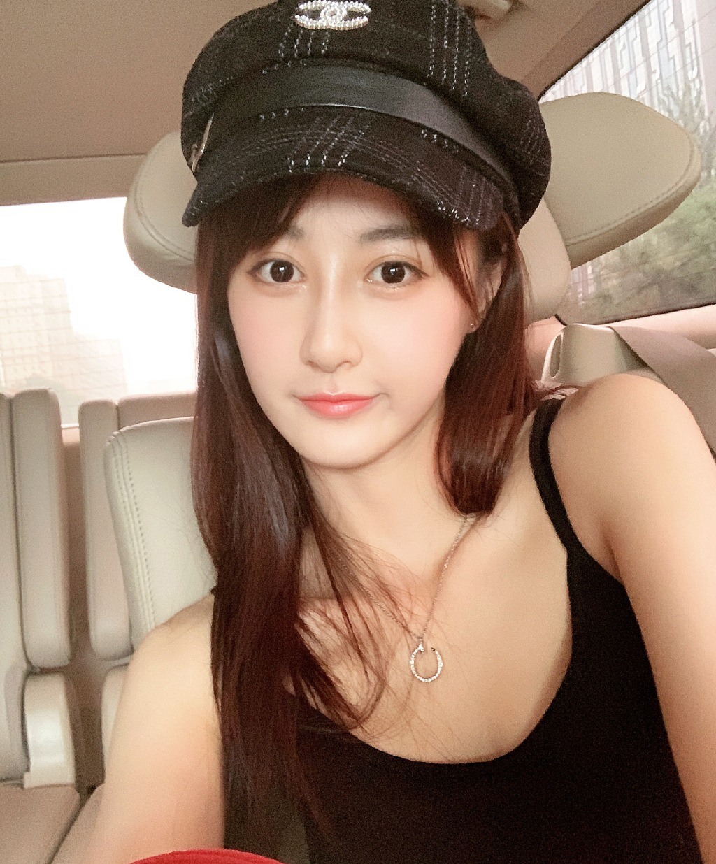 马泽涵清新甜美写真桌面壁纸图片